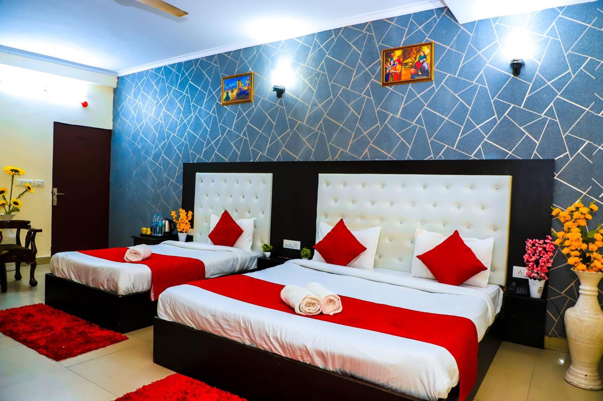 Hotel Global Inn By Quality Inn 新德里 外观 照片