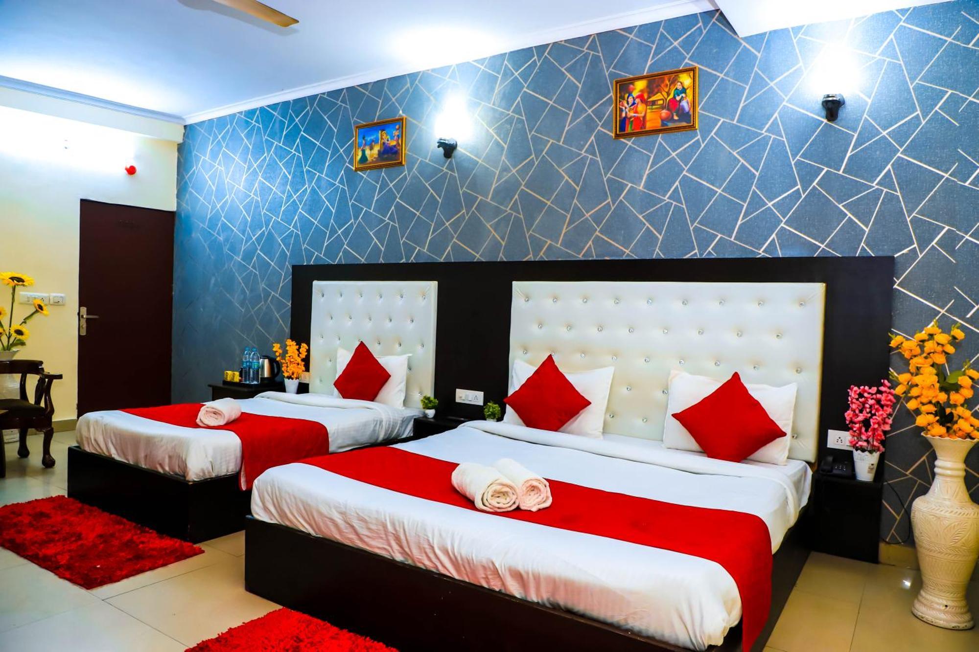 Hotel Global Inn By Quality Inn 新德里 外观 照片